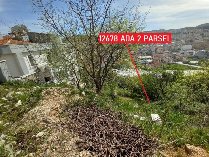 BALIKESİR KARESİ'DE 135,56 M2 KONUT İMARLI SATILIK HİSSELİ ARSA